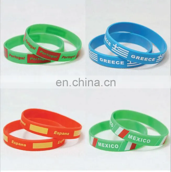 Promotion Use black debossed logo bracelet for men