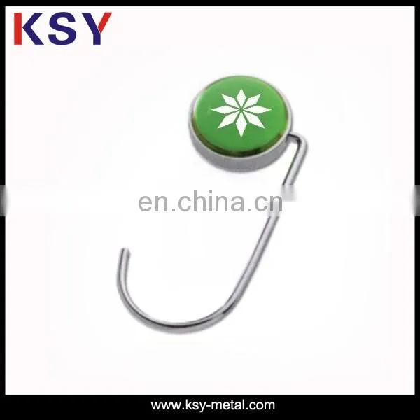 Fashionable heart shaped tea bag hanger