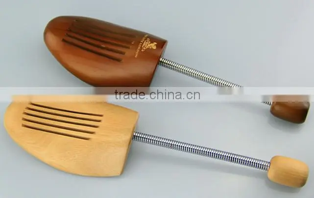 LX-011-013 shoe keeper cedar shoe trees