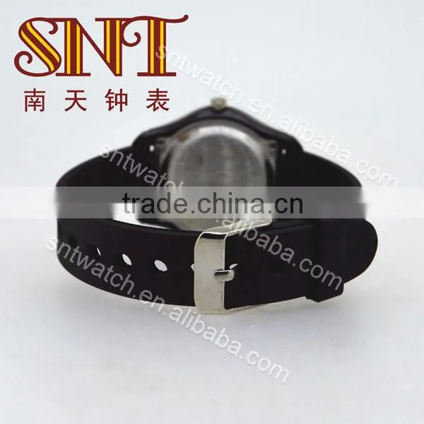 New arrival plastic watch cheap price for lady