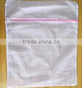 zipper closure mesh laundry bag