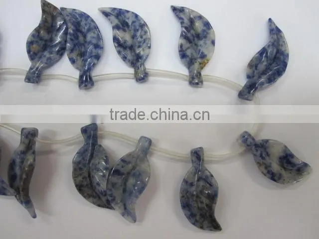 Natural Semi-precious gemstone leaf carving