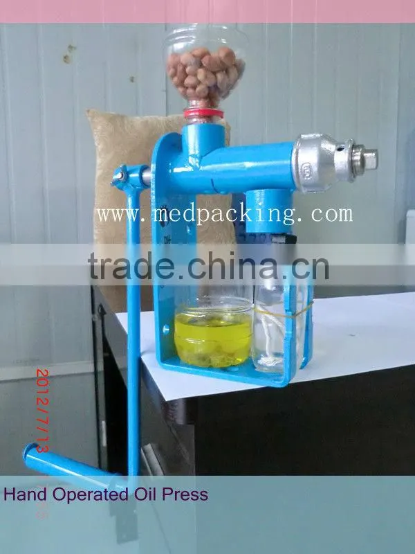 Hand operate oil press