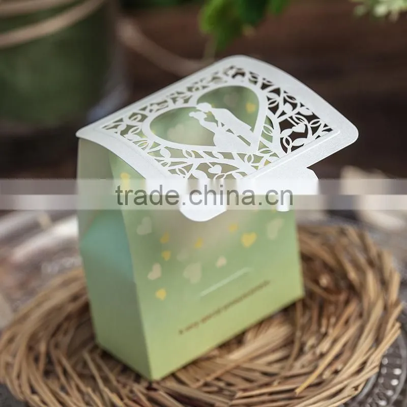 2015 elegant laser cut wedding favor box