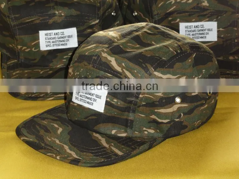 custom flat brim 5 panel floral hats with woven label