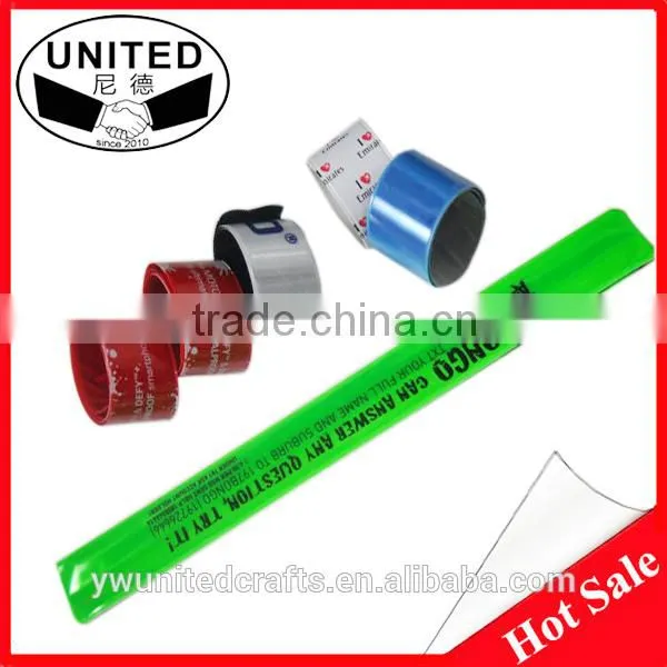 2015 Eco-friendly custom reflective slap bracelets, pvc slap bangles