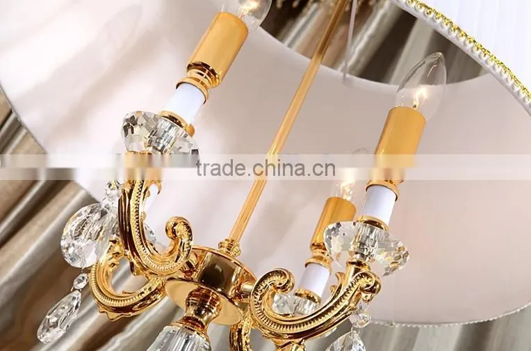Luxury clear crystal lamp body golden color four candles table lamp