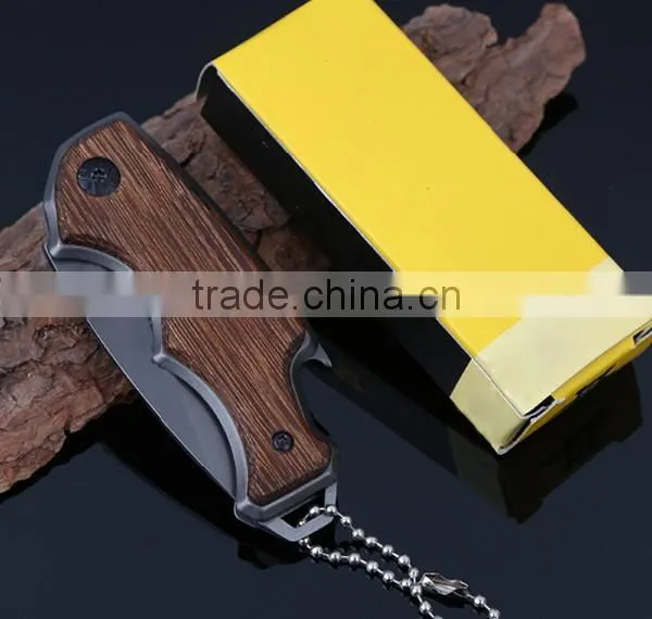 Camping folding pocket knife, outdoor survival fruit knife multi-function tool