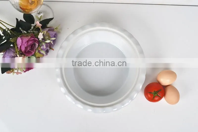10" round porcelain bakeware with lid