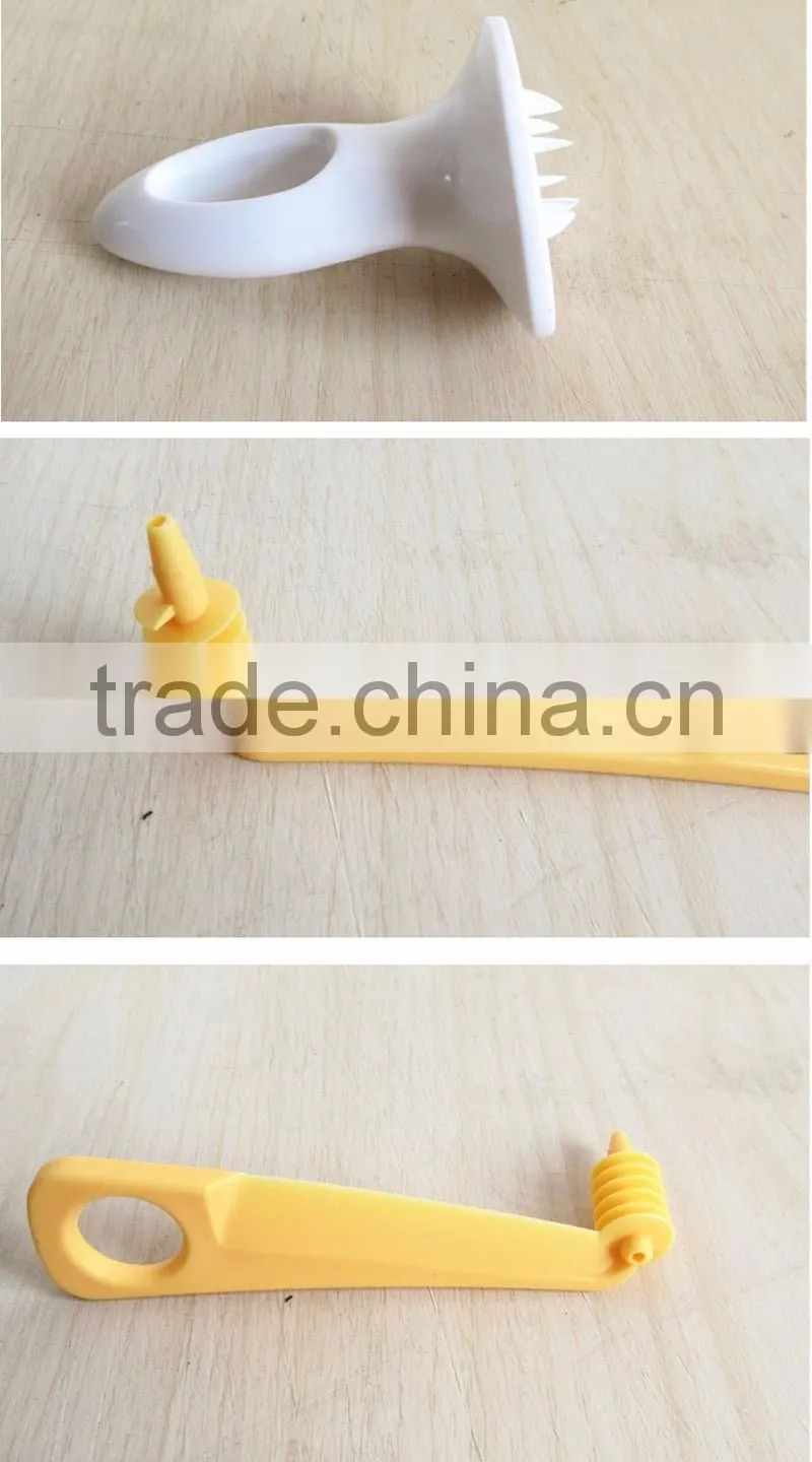 2017 New kitchen tools twister tornado spiral potato cutter