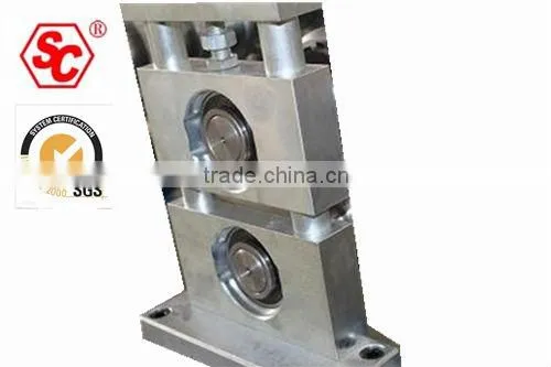 Roofing system-corrugated roofing panel machine