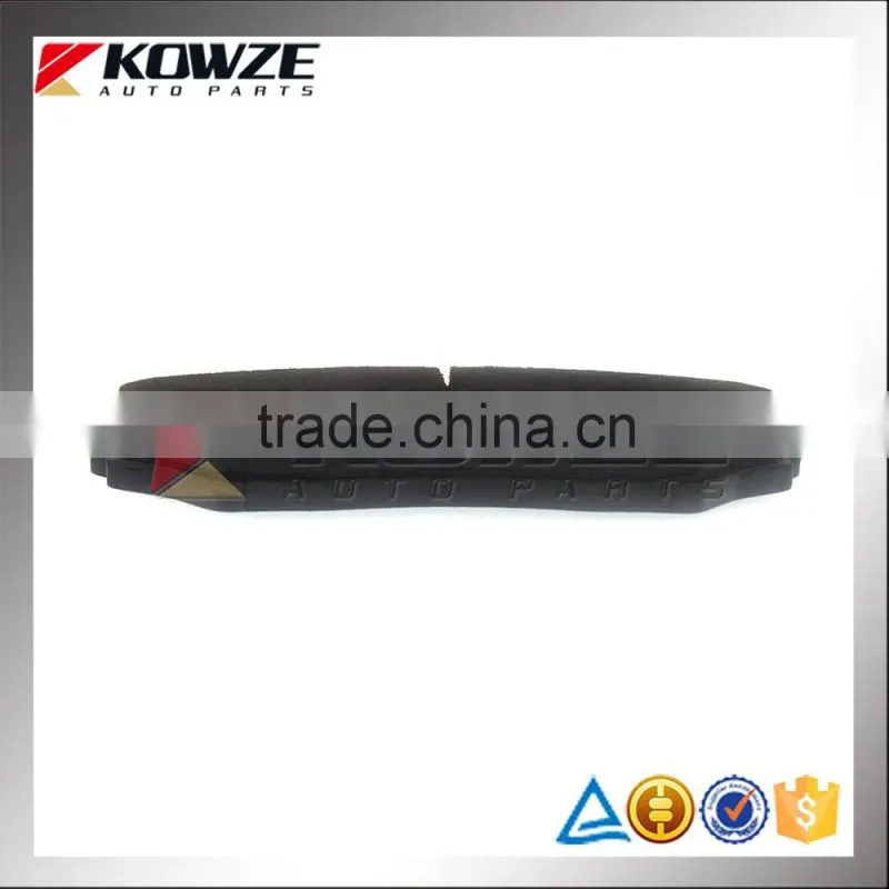 Front Brake Pad Set For Mitsubishi PAJERO PININ MONTERO IO H65W H66W H67W H76W H77W MN102615