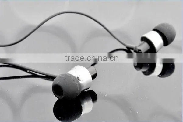 Best fashion earphone,metal earphone,earphone with mic for mobile phone