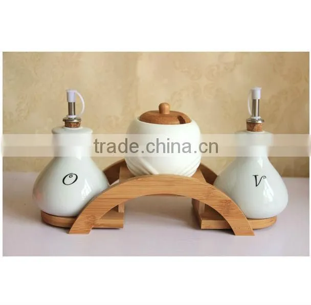 Unique Creative Arched Bamboo Kitchen Spice Stand