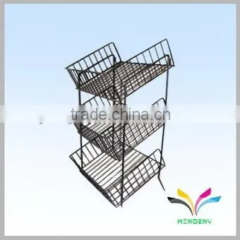 Made in China hot sale high quality fancy durable attractive metal wire magazine rack metal decorative desk shelf