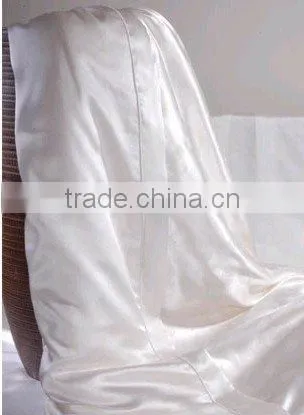 hot selling elegant and high quality silk quilt