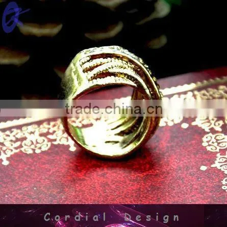 2013 New Products Gold Ring Fashion Rhinestone Rings Jewelry For Women