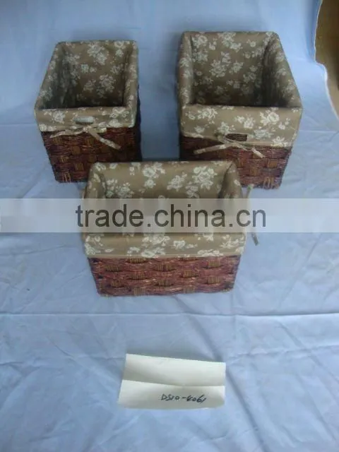 set storage basket