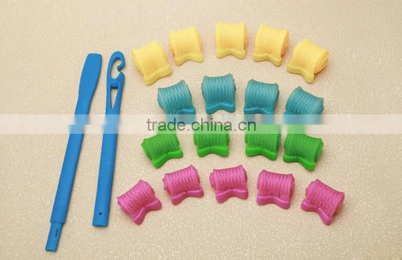 Professional High Quality New Style DIY Hairdressing Heliciform Manumotive PP Hair Roller