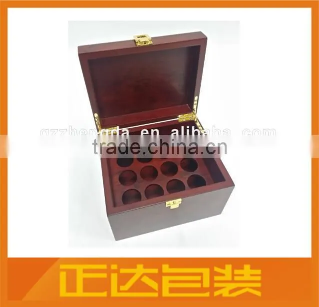 Guangzhou Factory Custom Lacquered Wooden Display Box