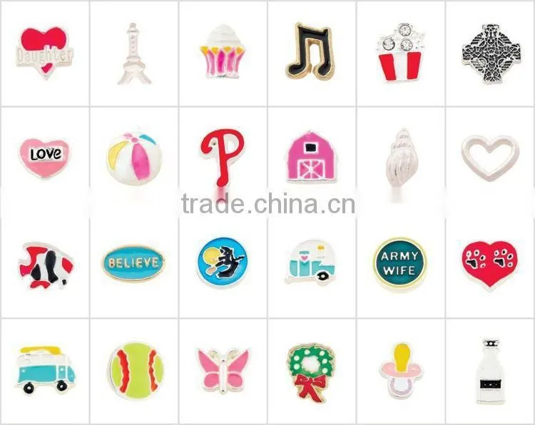 Wholesale Design Flower Shaped Alloy Pendant Necklace