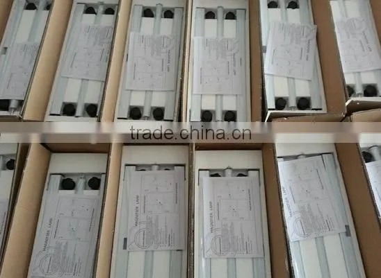 floor lamp with magnifer/ Magnifying Lamp / vertical light on magnifier