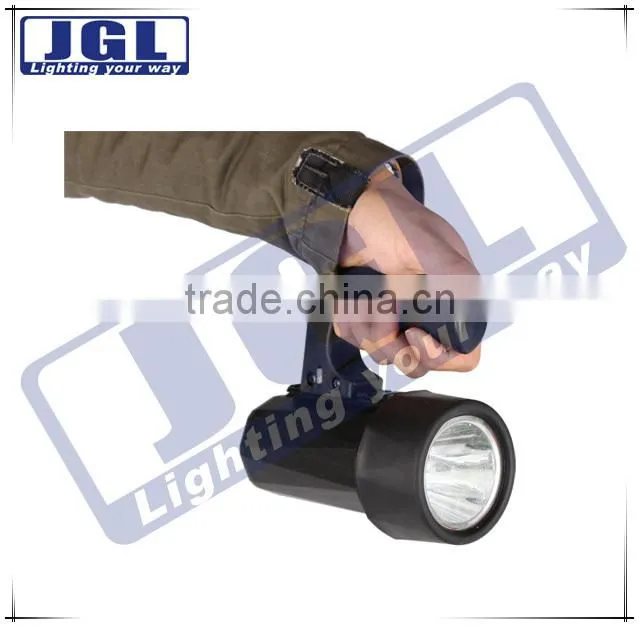 1100Lm rechargeable portable field lighting 5JG-9910 hand shaking torch light