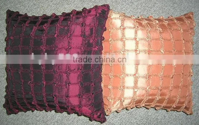 15010607 embroidery cushion
