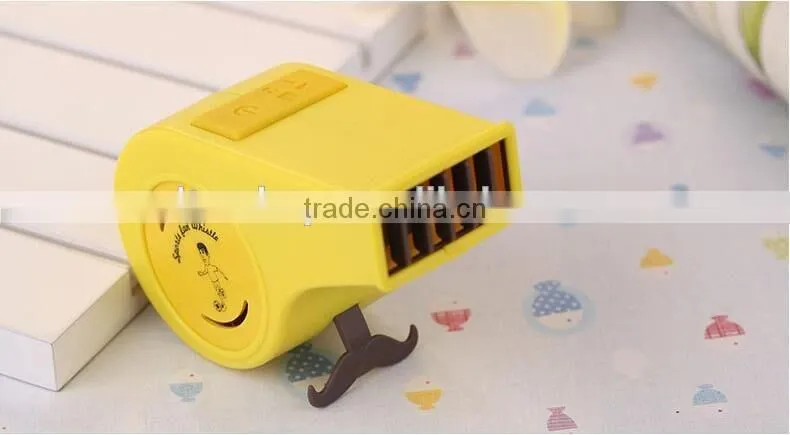 New Arrival Creative Summer Mini Portable Sports Whistle Shape Fan Handhold Rechargeable Mini Sports Fan With Whistle