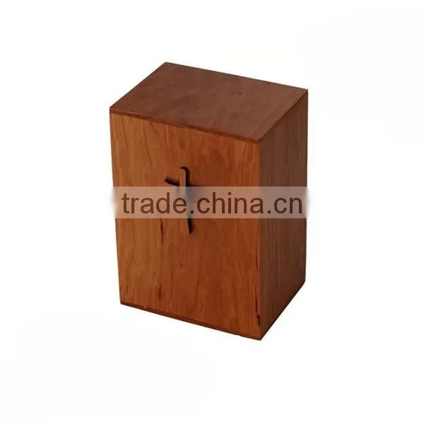 Wooden funeral urns for ashes with high quality