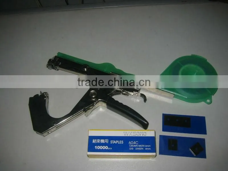 Tape tool