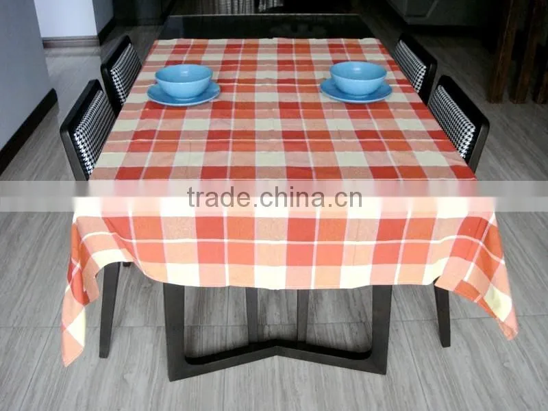 Yarn dayed table cloth