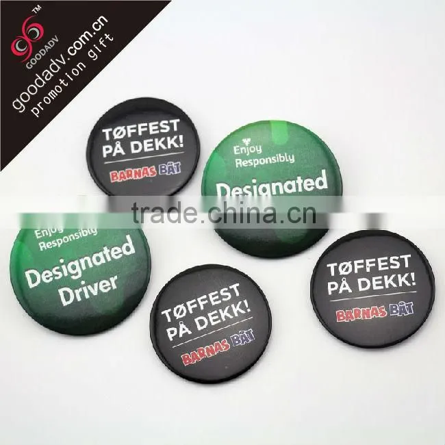 2014 hot selling fashion Customized logo badges / Custom novelty badge