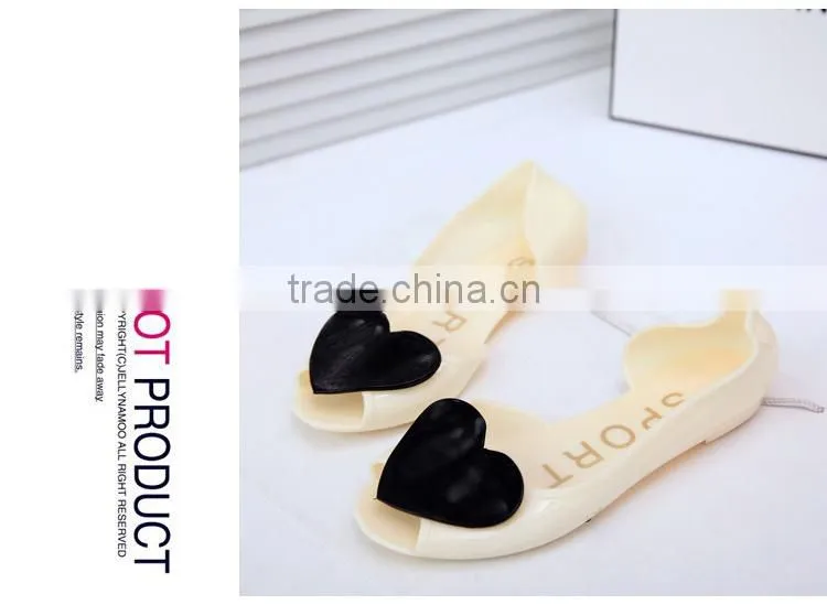Free Shipping Summer Beach Jelly Sandal Heart gladiator sandals women Fish Toe Woman Flat Crystal Flip-flop Sandals