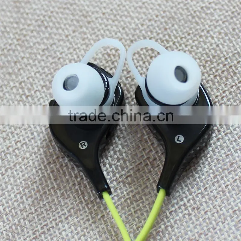 Sport Bluetooth mobile earphone for samsung , xiaomi ,iphone from wholesale OEM ODM accepted made in China