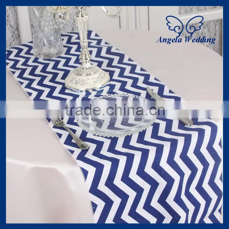 RU012C cheap 2015 new decorative printed grey and white chevron table runner