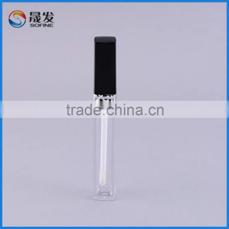 Transparent plastic cosmetic packaging lip gloss tube