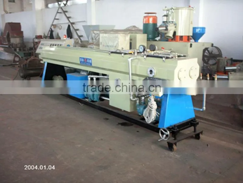 Vacuum Forming Machine