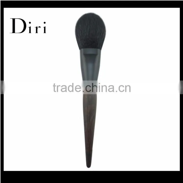 Free sample OEM high quality custom logo makeup brushes