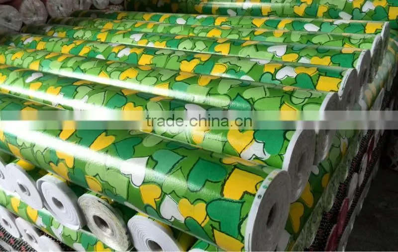 Decorative non woven table cloth