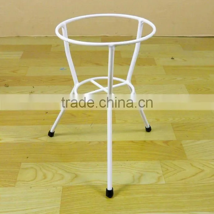 Metal wire white flower stand