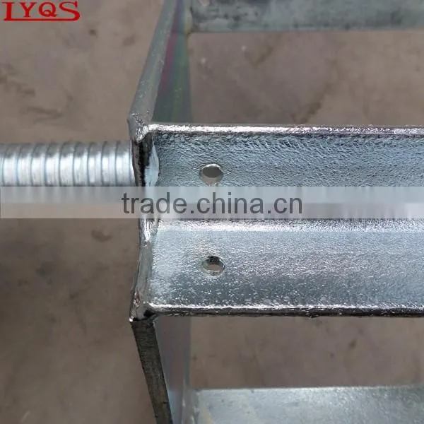 Scaffolding parts adjustable forkhead jack support