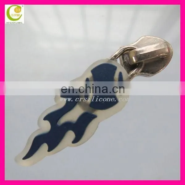 2014 Factory directly sale custom soft pvc zipper slider puller silicone zipper pull head