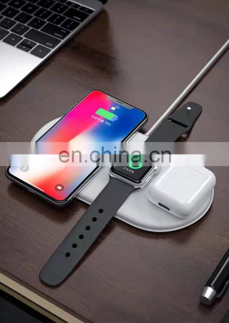 Phone Charger Wireless New 2019 Product Wholesale Battery Charger Mobile Phones For Iphone/Watch/Earphone Charger 3 In 1