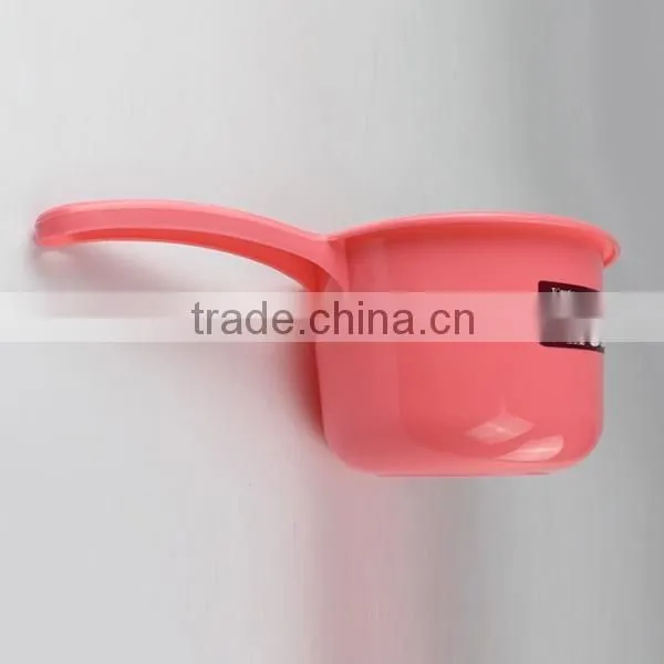 new arrial pp plastic household watering ladle for bathroom