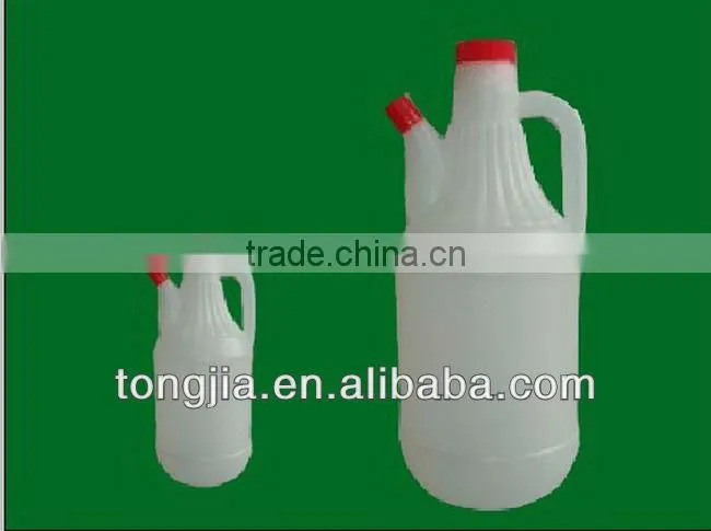 plastic blow molding machine