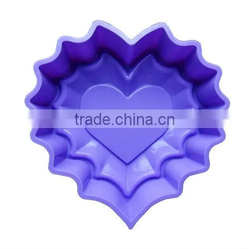 2013 the heart shaped design cake mold with the high quality