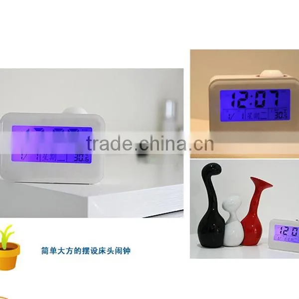 Projection Clock Ceiling Projection Clock Blue Led Backlight and Wall Projection Clock