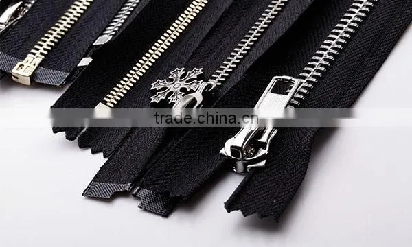 UMI industrial gold teeth double ended metal zipper manufacturer