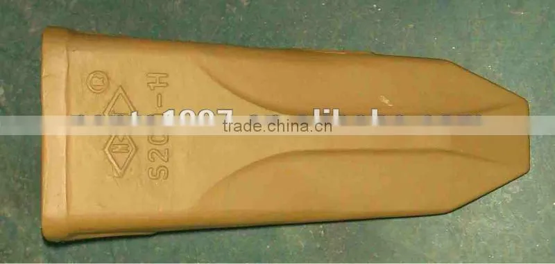 excavator bucket teeth